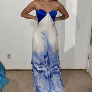 Perfect formal dress!